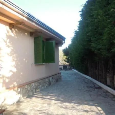 Franca Bed & Breakfast 2*