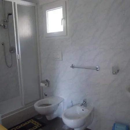 Franca Bed & Breakfast 2*